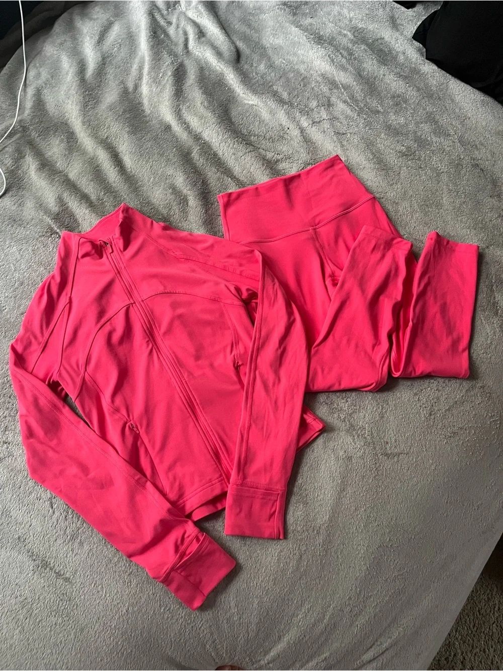 Lululemon pink set